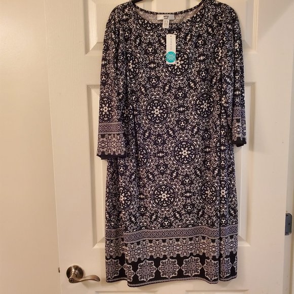 Classic B&W Jersey Dress NWT - Picture 1 of 3